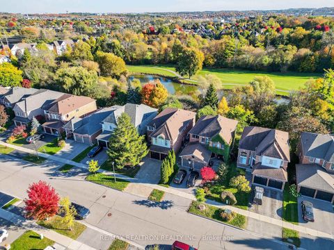 Photo 9 at 446 Silken Laumann Drive, Wyndham, Newmarket