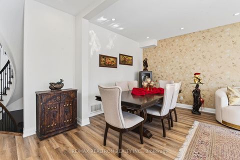 Photo 21 at 446 Silken Laumann Drive, Wyndham, Newmarket