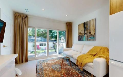 Photo 5 at 22 Pitt Avenue, Birchmount, Toronto