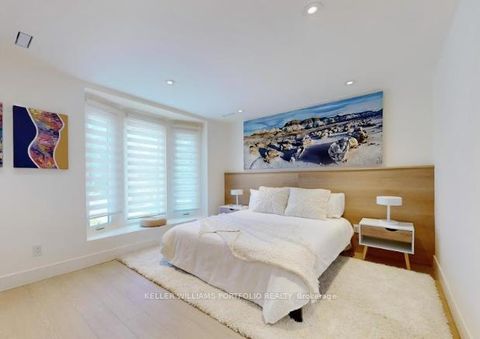 Photo 9 at 22 Pitt Avenue, Birchmount, Toronto