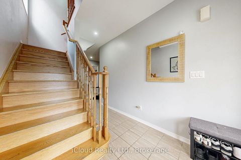 Photo 5 at 6 Mt Pleasant Avenue, Blue Grass Meadows, Whitby