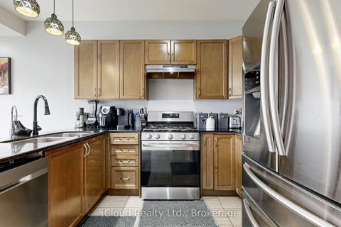 Photo 14 at 6 Mt Pleasant Avenue, Blue Grass Meadows, Whitby