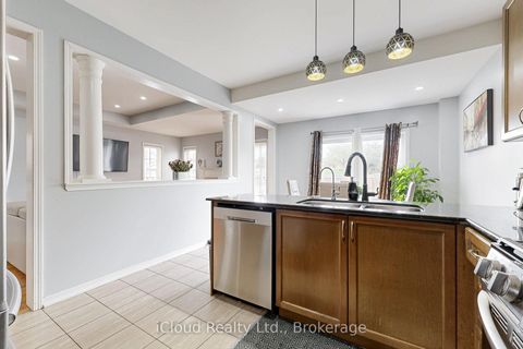 Photo 15 at 6 Mt Pleasant Avenue, Blue Grass Meadows, Whitby