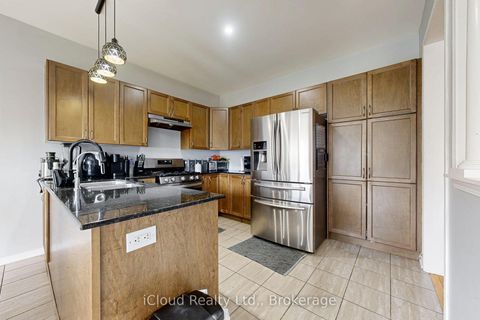 Photo 16 at 6 Mt Pleasant Avenue, Blue Grass Meadows, Whitby