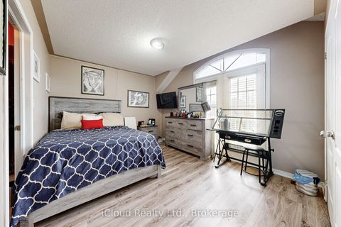 Photo 23 at 6 Mt Pleasant Avenue, Blue Grass Meadows, Whitby