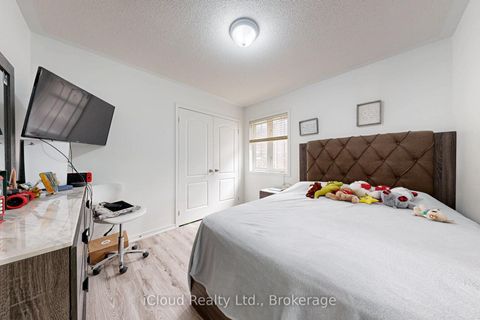 Photo 28 at 6 Mt Pleasant Avenue, Blue Grass Meadows, Whitby