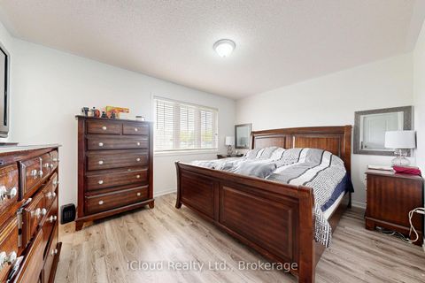 Photo 35 at 6 Mt Pleasant Avenue, Blue Grass Meadows, Whitby