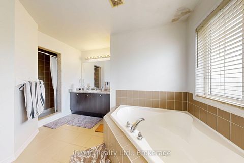 Photo 38 at 6 Mt Pleasant Avenue, Blue Grass Meadows, Whitby