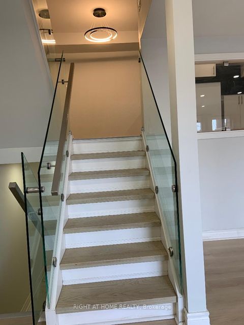 Photo 25 at 189 - 24 Springfair Avenue, Aurora Village, Aurora