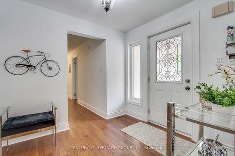 Photo 2 at 7670 19th Side Road, Rural King, King