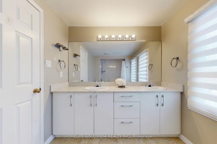 Photo 17 at 1861 Una Road, Amberlea, Pickering