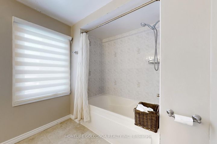 Photo 18 at 1861 Una Road, Amberlea, Pickering