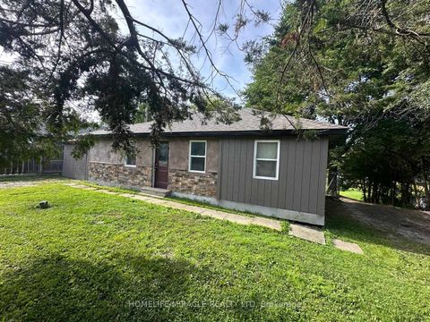 Photo 4 at 164 RIVERBANK Drive, Pefferlaw, Georgina