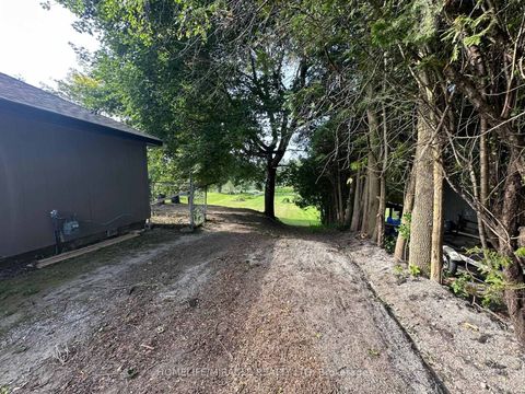 Photo 12 at 164 RIVERBANK Drive, Pefferlaw, Georgina