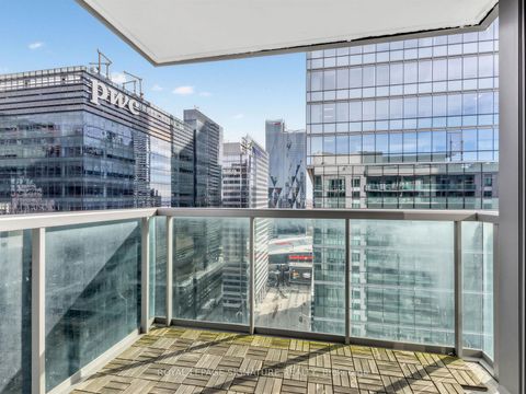 Photo 14 at 3906 - 30 Grand Trunk Crescent, Waterfront Communities C1, Toronto