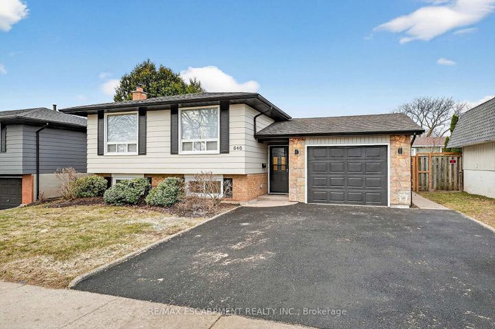 Photo 1 at 646 Cumberland Avenue, Roseland, Burlington