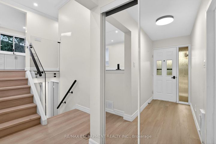 Photo 5 at 646 Cumberland Avenue, Roseland, Burlington