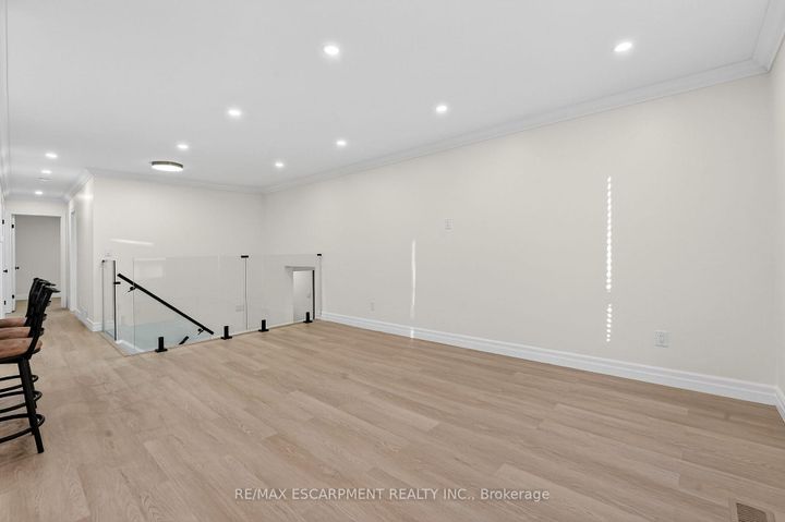 Photo 10 at 646 Cumberland Avenue, Roseland, Burlington