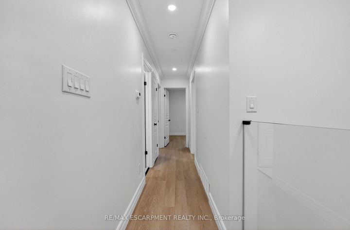 Photo 16 at 646 Cumberland Avenue, Roseland, Burlington