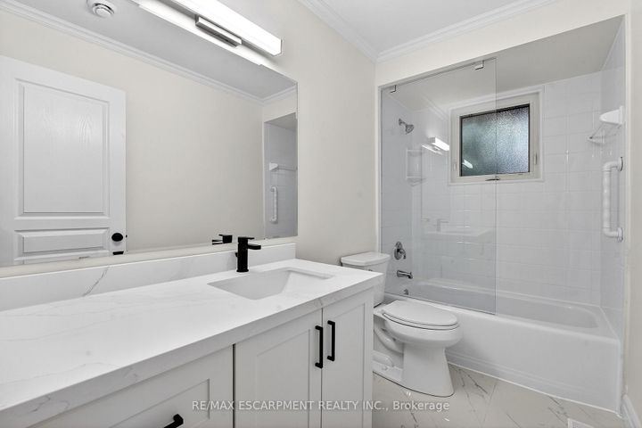 Photo 17 at 646 Cumberland Avenue, Roseland, Burlington