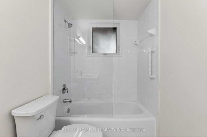 Photo 18 at 646 Cumberland Avenue, Roseland, Burlington