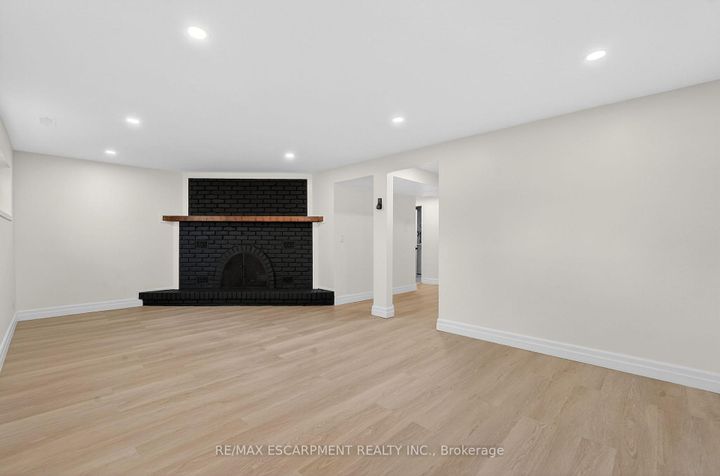 Photo 27 at 646 Cumberland Avenue, Roseland, Burlington