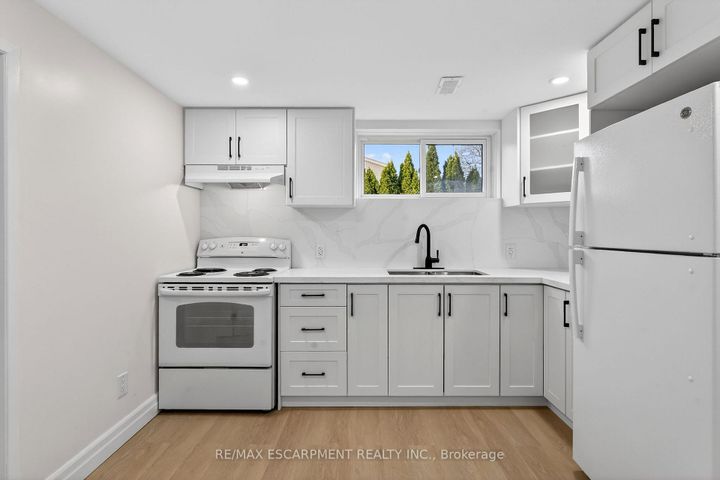 Photo 35 at 646 Cumberland Avenue, Roseland, Burlington