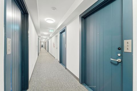 Photo 3 at 515 - 2545 Simcoe Street N, Windfields, Oshawa