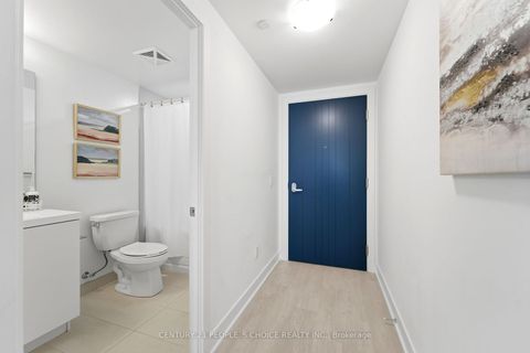 Photo 4 at 515 - 2545 Simcoe Street N, Windfields, Oshawa