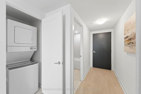 Photo 21 at 515 - 2545 Simcoe Street N, Windfields, Oshawa