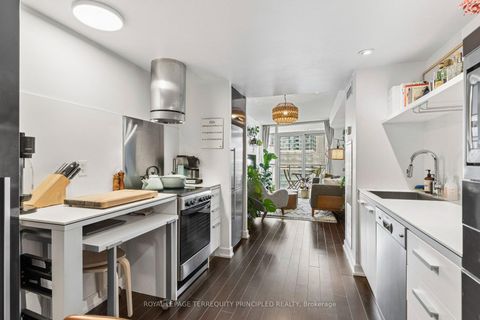 Photo 12 at 1605 - 38 Dan Leckie Way, Waterfront Communities C1, Toronto