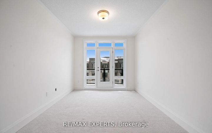 Photo 12 at 3304 Azam Way, GO Glenorchy, Oakville