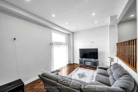 Photo 4 at 39 - 222 Pearson Street, O'Neill, Oshawa