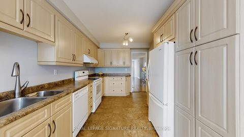 Photo 11 at 1256 Dartmoor Street, Eastdale, Oshawa