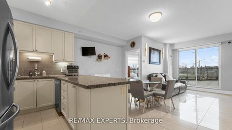 Photo 6 at 201 - 12 Woodstream Boulevard, Vaughan Grove, Vaughan