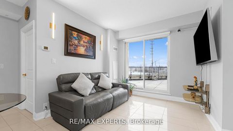 Photo 10 at 201 - 12 Woodstream Boulevard, Vaughan Grove, Vaughan