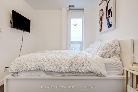 Photo 12 at 2623 - 165 Legion Road N, Mimico, Toronto