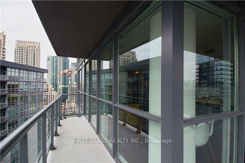 Photo 12 at 1610 - 20 Bruyeres Mews, Waterfront Communities C1, Toronto