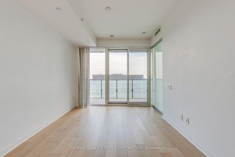 Photo 8 at 4001 - 101 Peter Street, Waterfront Communities C1, Toronto