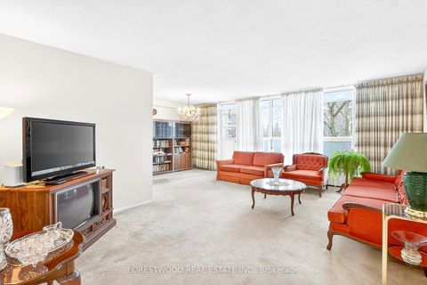 Photo 3 at 402 - 65 Southport Street, Swansea, Toronto