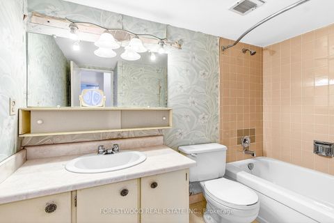 Photo 19 at 402 - 65 Southport Street, Swansea, Toronto