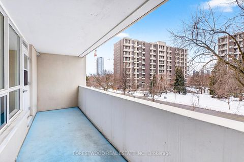 Photo 31 at 402 - 65 Southport Street, Swansea, Toronto