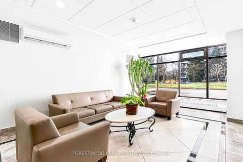 Photo 34 at 402 - 65 Southport Street, Swansea, Toronto