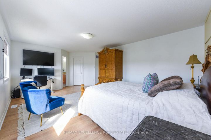 Photo 23 at 26 Fahey Drive, Bram West, Brampton