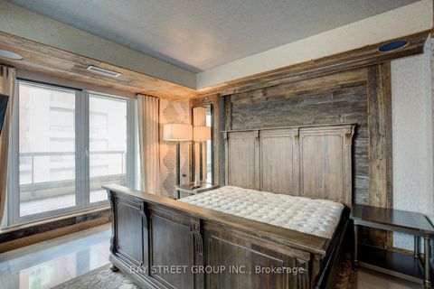 Photo 14 at 301 - 68 Yorkville Avenue, Annex, Toronto