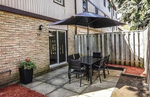 Photo 20 at 34 - 6449 GLEN ERIN Drive, Meadowvale, Mississauga