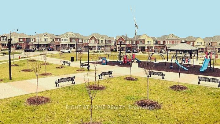 Photo 6 at . - 4 Hafia Street, Northwest Brampton, Brampton