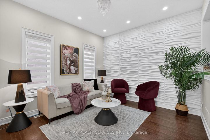 Photo 7 at 25 Selsdon Street, Credit Valley, Brampton