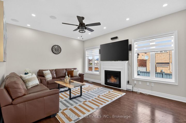 Photo 17 at 25 Selsdon Street, Credit Valley, Brampton