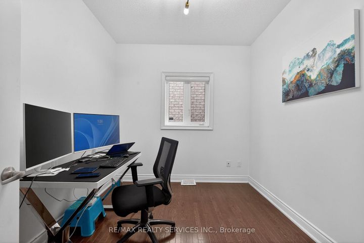 Photo 19 at 25 Selsdon Street, Credit Valley, Brampton